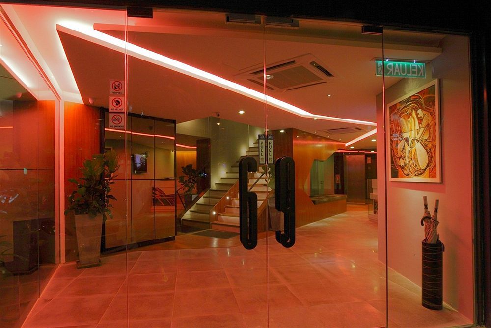 Apple Hotel Times Square George Town Exterior photo